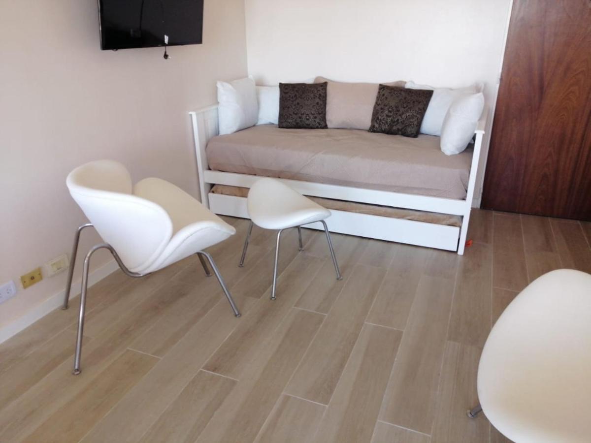 Petit Apartment En Avenida Belgrano Buenos Aires Exterior foto